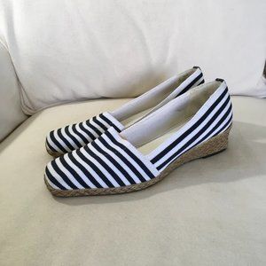 Life Stride wedge Jute Shoe